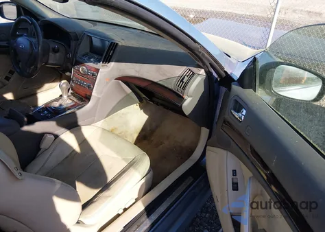 2010 Infiniti G37 z USA, uszkodzony, nr VIN JN1CV6FE8AM353796